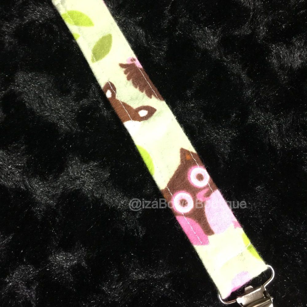 Green with Owls Print Pacifier Clip  PC1176  Handmade NWT Boutique